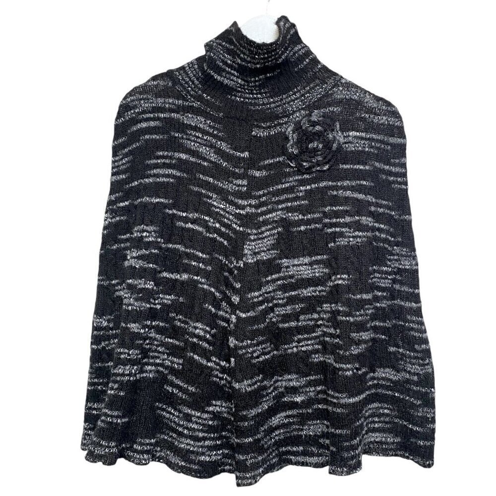 Michelle Nicole Poncho Black Knit L/XL Cape with Rosette Wool Blend Womens Sweat